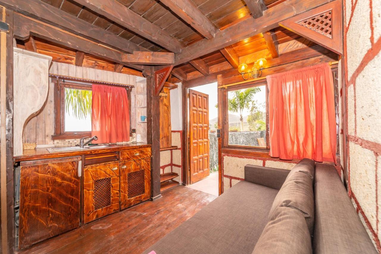 Bed and Breakfast Casa Giuliana Charco del Pino Exterior foto
